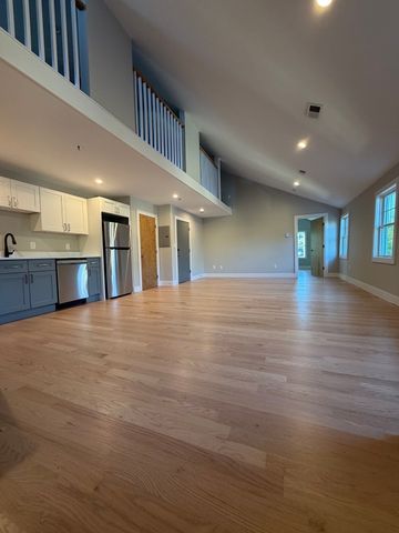 944 East St 3, Walpole, MA 02081