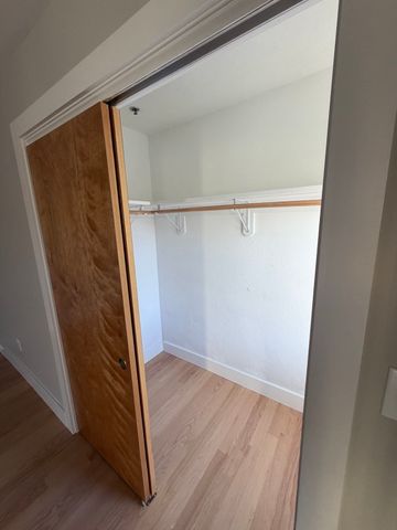 944 East St 3, Walpole, MA 02081