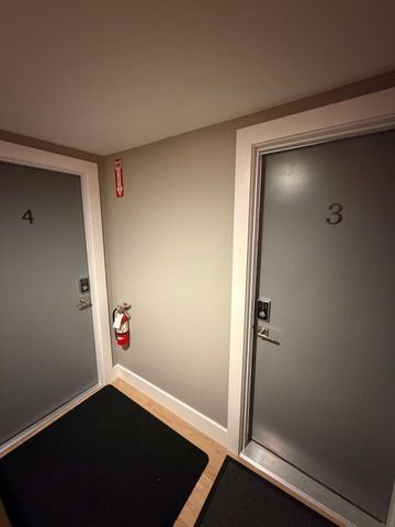 944 East St 3, Walpole, MA 02081