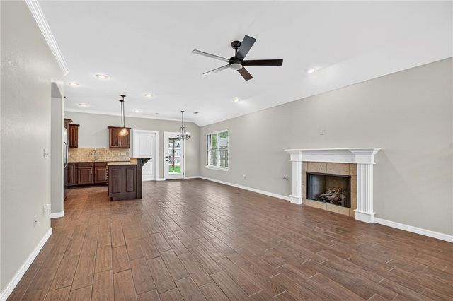 2622 N Sierra Avenue, Fayetteville, AR 72703