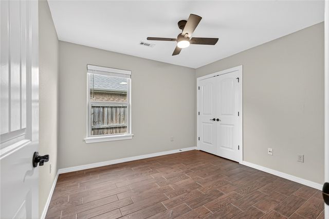 2622 N Sierra Avenue, Fayetteville, AR 72703