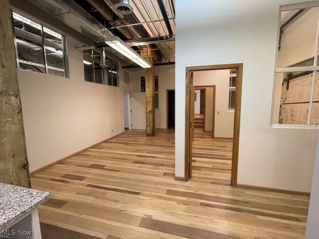 635 W Lakeside Avenue 126-A, Cleveland, OH 44113