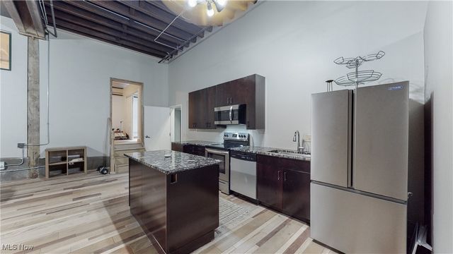 635 W Lakeside Avenue 126-A, Cleveland, OH 44113