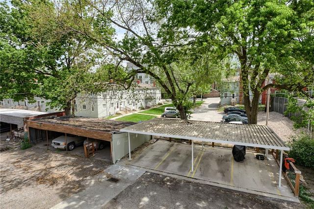 5039-41 Wyandotte Street, Kansas City, MO 64112