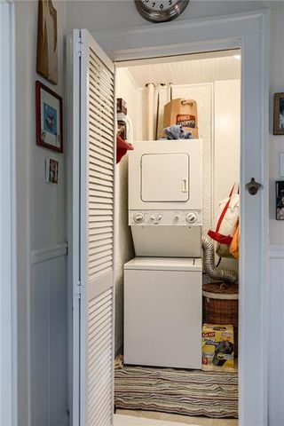 5039-41 Wyandotte Street, Kansas City, MO 64112