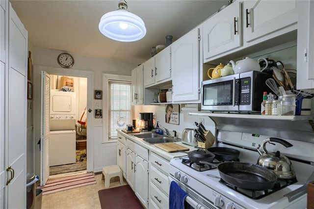 5039-41 Wyandotte Street, Kansas City, MO 64112