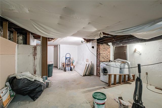 5039-41 Wyandotte Street, Kansas City, MO 64112