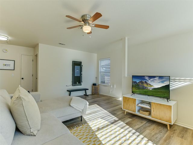 5516 Rayburn LN, Austin, TX 78723