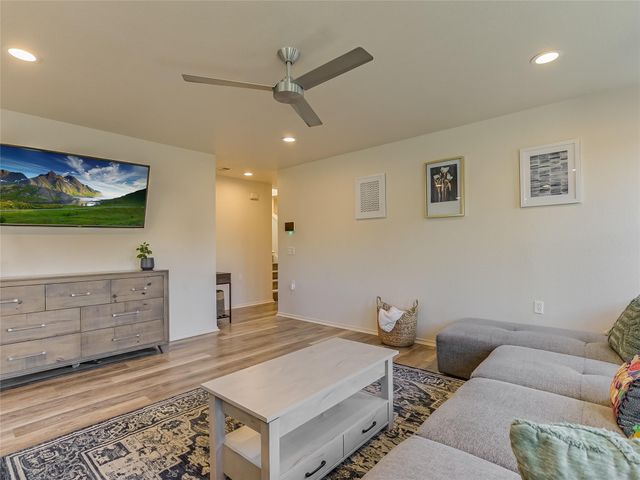 5516 Rayburn LN, Austin, TX 78723