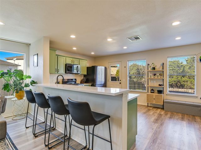 5516 Rayburn LN, Austin, TX 78723