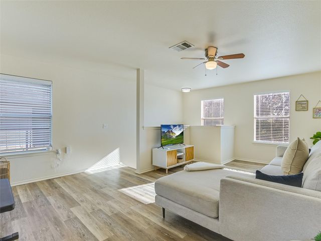 5516 Rayburn LN, Austin, TX 78723