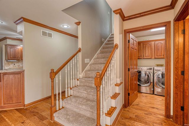 7533 Chapel Hill Court, Newburgh, IN 47630