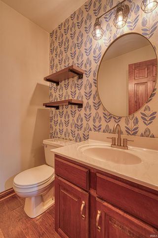 7533 Chapel Hill Court, Newburgh, IN 47630