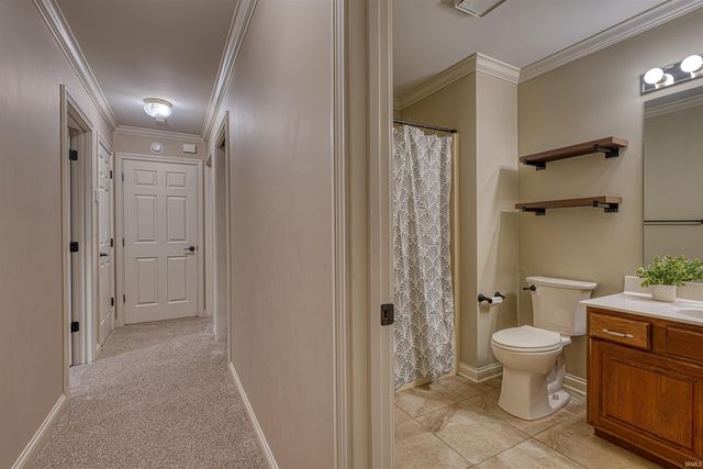 7533 Chapel Hill Court, Newburgh, IN 47630