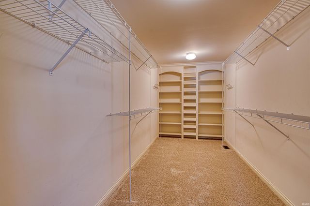 7533 Chapel Hill Court, Newburgh, IN 47630