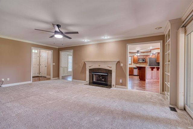 7533 Chapel Hill Court, Newburgh, IN 47630