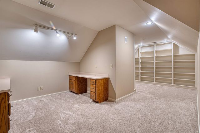 7533 Chapel Hill Court, Newburgh, IN 47630