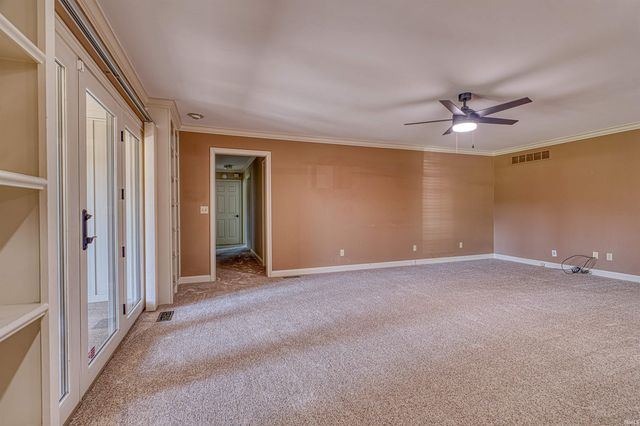 7533 Chapel Hill Court, Newburgh, IN 47630