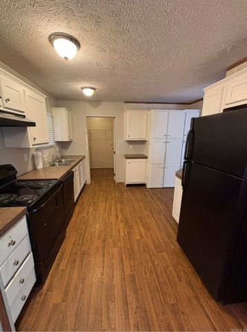 157 Barbara St, El Dorado, AR 71730
