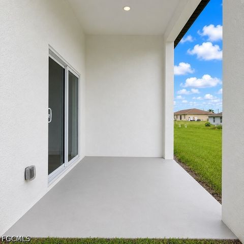 1130 Harold AVE S, Lehigh Acres, FL 33973