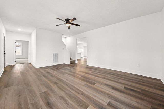 13575 Highway 69a, Big Sandy, TN 38221