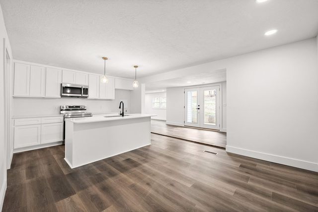 13575 Highway 69a, Big Sandy, TN 38221