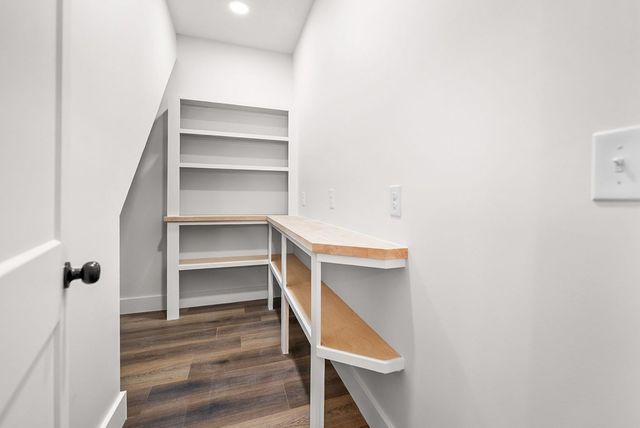 13575 Highway 69a, Big Sandy, TN 38221