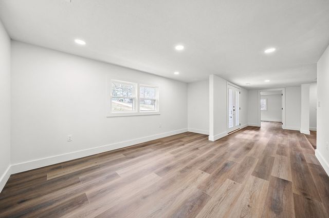 13575 Highway 69a, Big Sandy, TN 38221