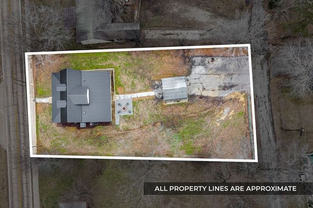 13575 Highway 69a, Big Sandy, TN 38221