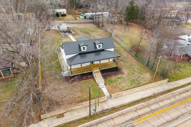 13575 Highway 69a, Big Sandy, TN 38221