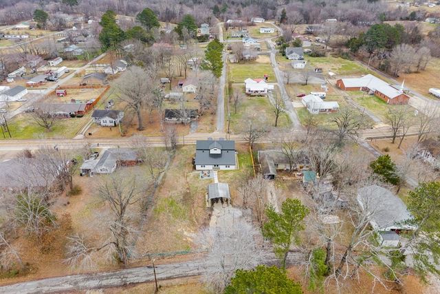 13575 Highway 69a, Big Sandy, TN 38221