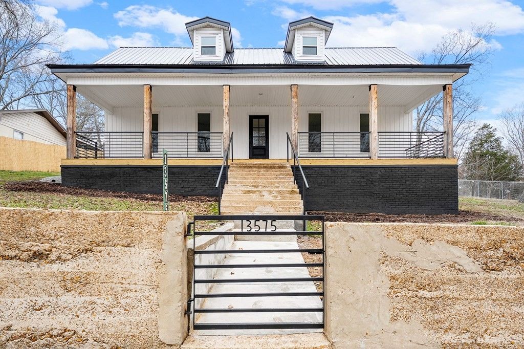 13575 Highway 69a, Big Sandy, TN 38221