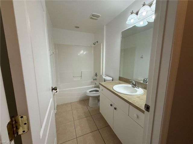 3114 51st ST W, Lehigh Acres, FL 33971