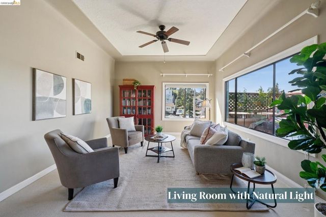 822 A St, Crockett, CA 94525