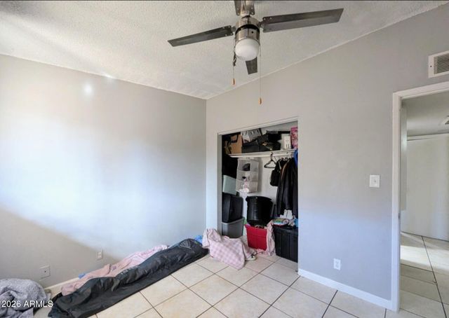 2210 W HEATHERBRAE Drive, Phoenix, AZ 85015