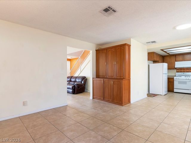 708 Kelso Way, Las Vegas, NV 89107