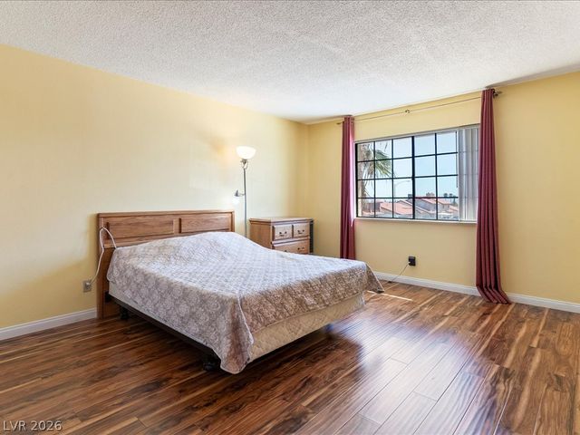 708 Kelso Way, Las Vegas, NV 89107