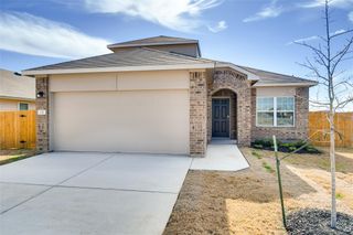 121 Freedom Park Ave, Liberty Hill, TX 78642
