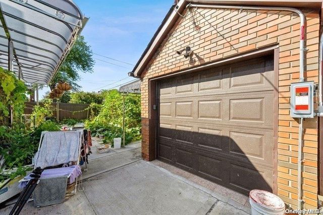 151-23 26th Avenue, Flushing, NY 11354