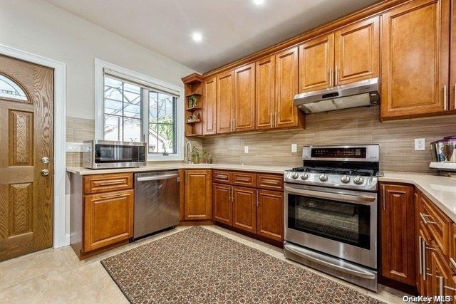 151-23 26th Avenue, Flushing, NY 11354