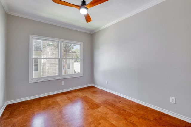 1204 W 39th ST, Austin, TX 78756
