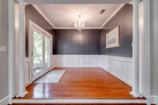 1204 W 39th ST, Austin, TX 78756