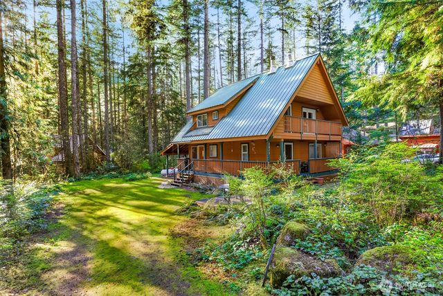 7473 Glacier Springs Drive, Deming, WA 98244