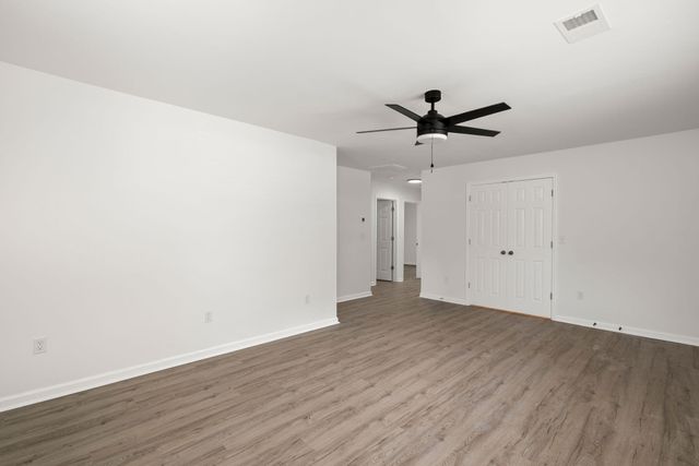 209 Grayson Street, Walterboro, SC 29488