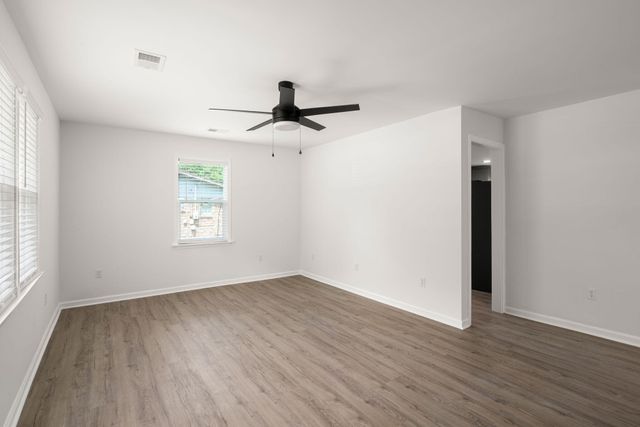 209 Grayson Street, Walterboro, SC 29488