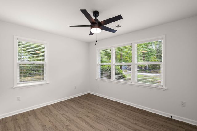 209 Grayson Street, Walterboro, SC 29488