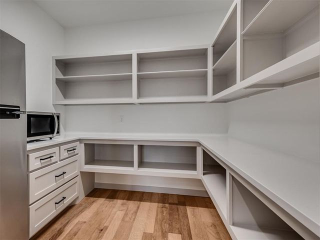 1208 Twin Oaks Drive, Blanchard, OK 73010