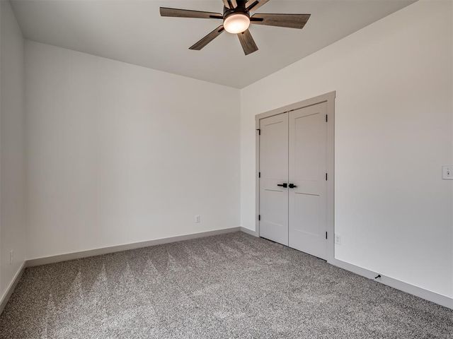 1208 Twin Oaks Drive, Blanchard, OK 73010