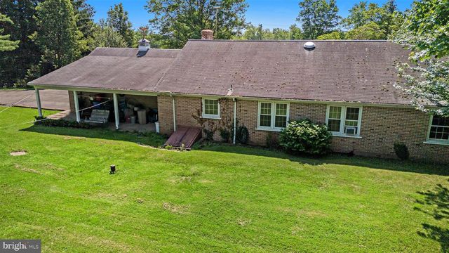 2218 UPPER STUMP RD, Perkasie, PA 18944