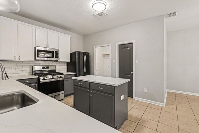 4502 Marquis Avenue, Baytown, TX 77521